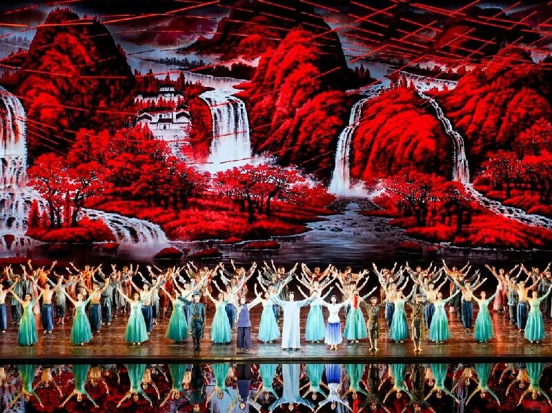 最忆韶山冲实景图